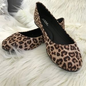 Soda cushioned flats in Cheetah
